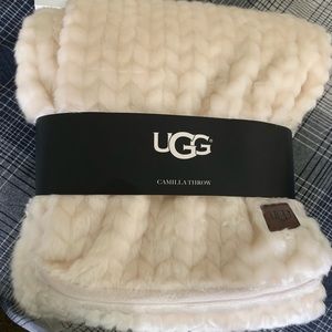 Brand new with tags Ugg blanket